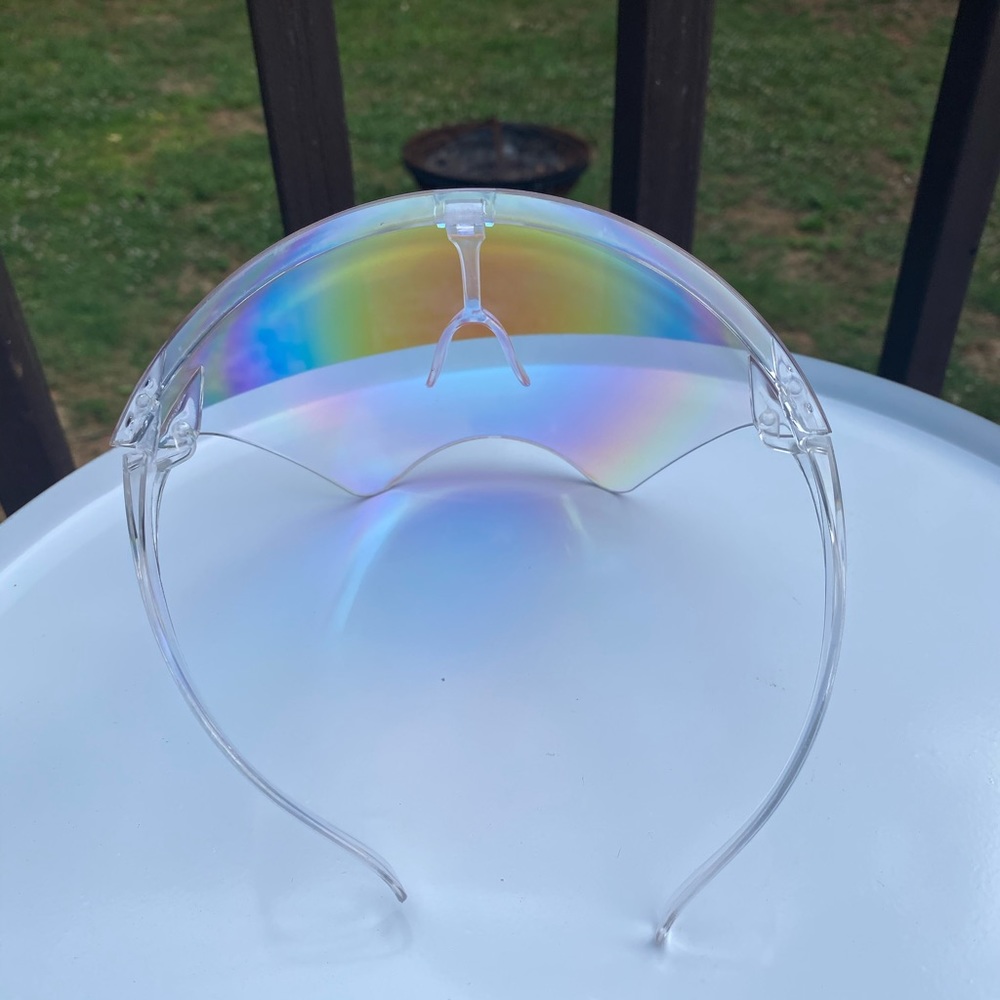 ***NWOT*** Face Shield - Picture 4 of 9